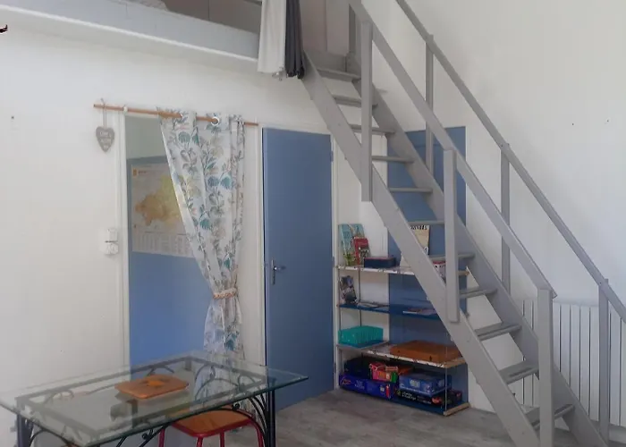 Studio D'aqui Et D'ailleurs Апартаменты Перпиньан