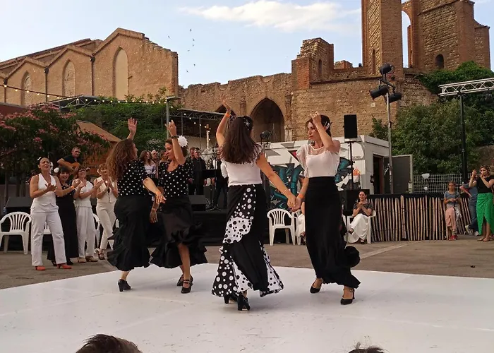 Studio D'aqui Et D'ailleurs Апартаменты