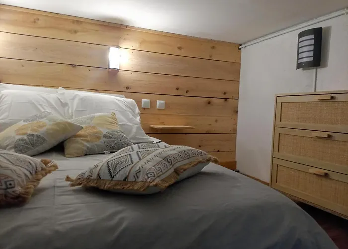 Apartament Studio D'aqui Et D'ailleurs *